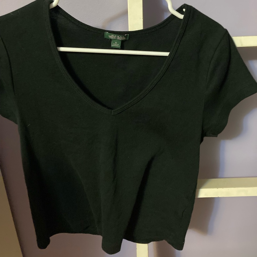 Black v neck tee
